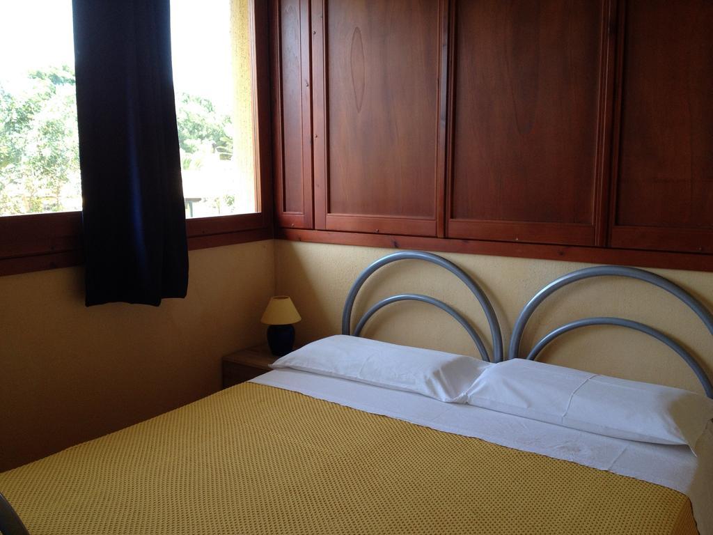 I Lentischi Aparthotel Villasimius Room photo