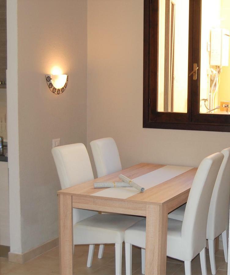 I Lentischi Aparthotel Villasimius Exterior photo