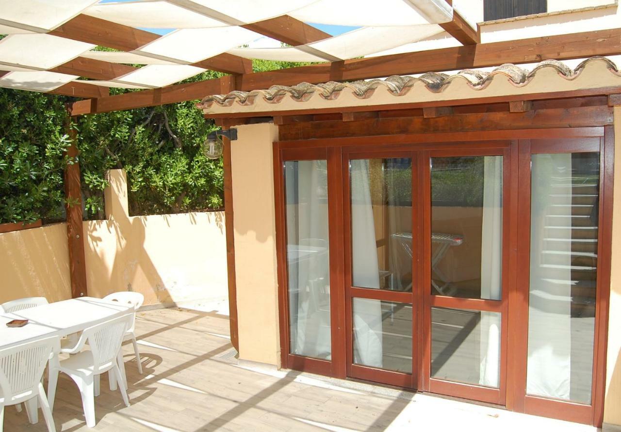 I Lentischi Aparthotel Villasimius Exterior photo